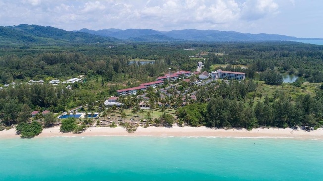 Kantary Beach Hotel Villas & Suites