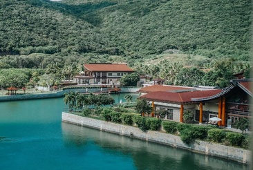 The St. Regis Sanya Yalong Bay Resort