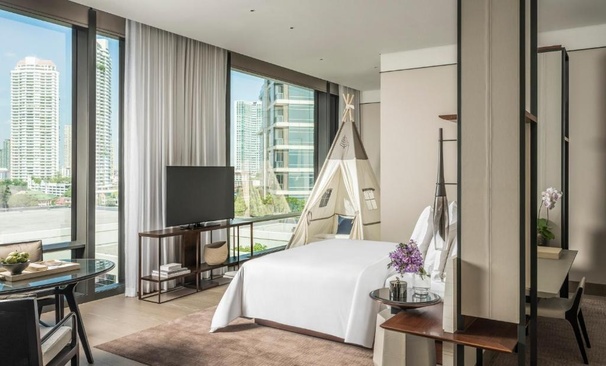 Four Seasons Hotel Bangkok At Chao Phraya River