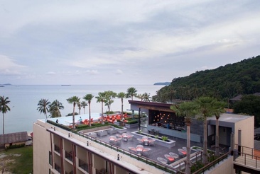 Bandara Phuket Beach Resort