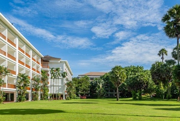 Naithonburi Beach Resort Phuket