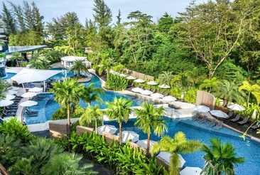 Holiday Inn Resort Phuket Karon Beach (Ex. Destination Karon) (Karon Beach)