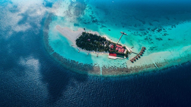 Nakai Maayafushi Resort