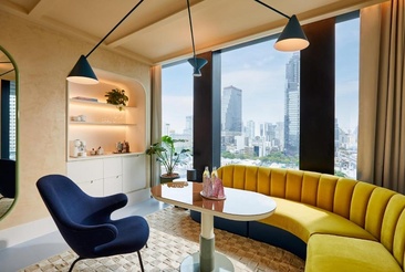 The Standard Bangkok Mahanakhon