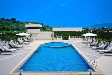 The Ashlee Plaza Patong Hotel & Spa