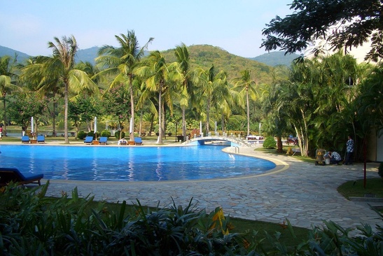 Golden Palm Resort