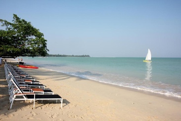 Kantary Beach Hotel Villas & Suites