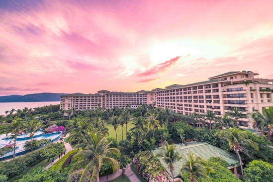 Horizon Resort & Spa Yalong Bay