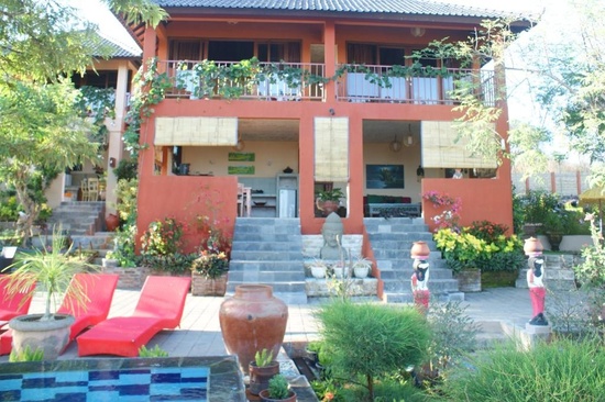 Villa Anjing 2