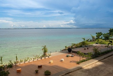 The Reef Island Resort Mactan, Cebu