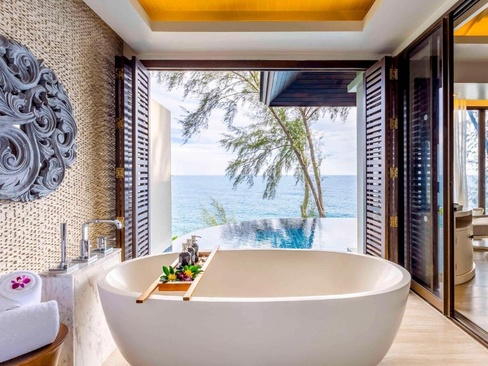 Pullman Phuket Arcadia Naithon Beach