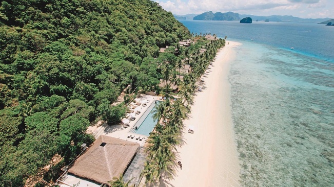 Pangulasian Island Resort