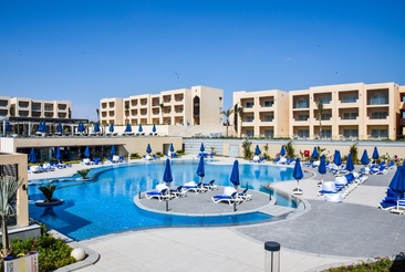 Cleopatra Luxury Resort Sharm (Adults Only +16)