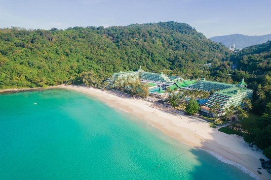 Le Meridien Phuket Beach Resort