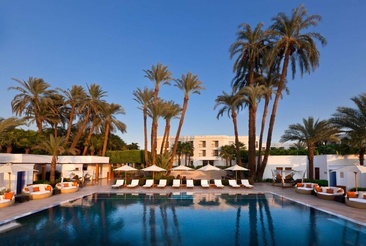 Hilton Luxor Resort & Spa