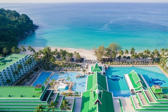 Le Meridien Phuket Beach Resort