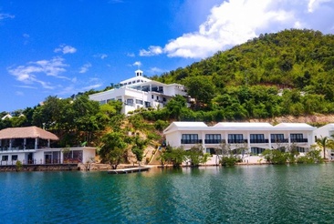 Busuanga Bay Lodge