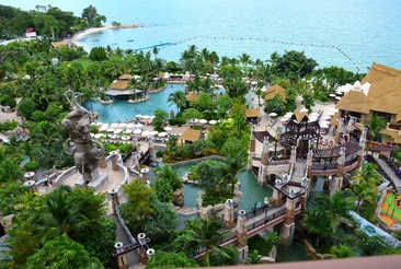 Centara Grand Mirage Beach Resort Pattaya