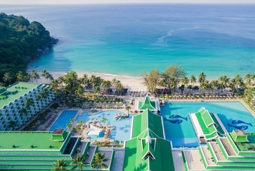 Le Meridien Phuket Beach Resort